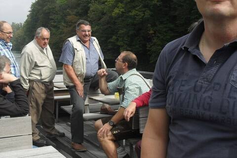 Vereinsausflug Schärding 2014: Teilnehmer an Deck des Schiffs