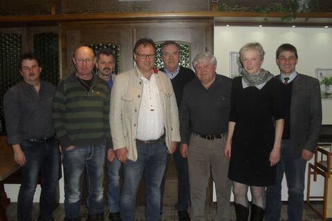 Jahreshauptversammlung 2017: Gruppenbild mit Ehrengästen